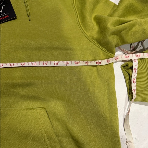 Vineyard Vines Men's Green Zip Up Sweater - Picture 6 of 6